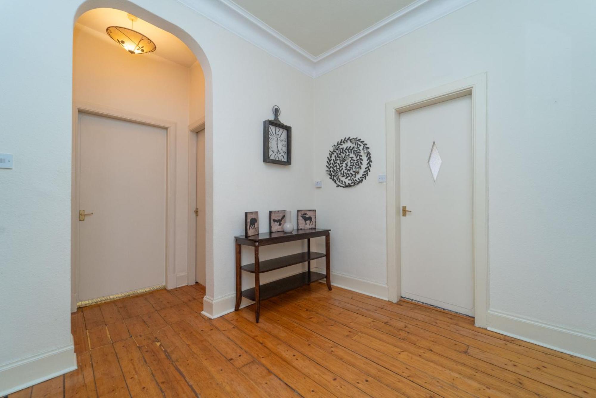 Large City Corner Apartment إدنبرة المظهر الخارجي الصورة